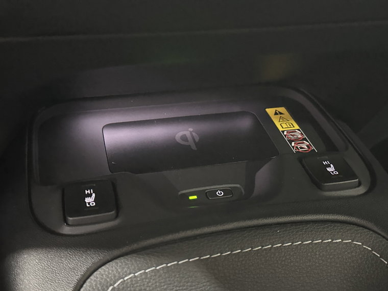 Vehicle Image 23