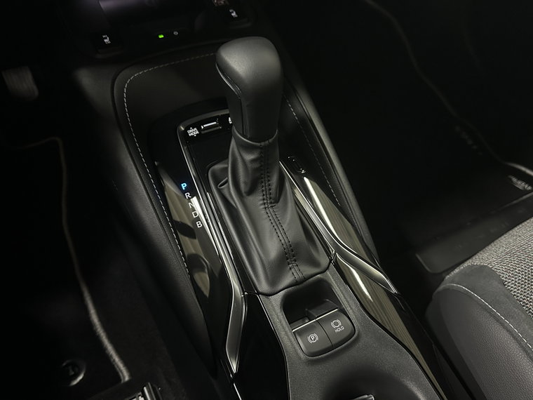 Vehicle Image 24