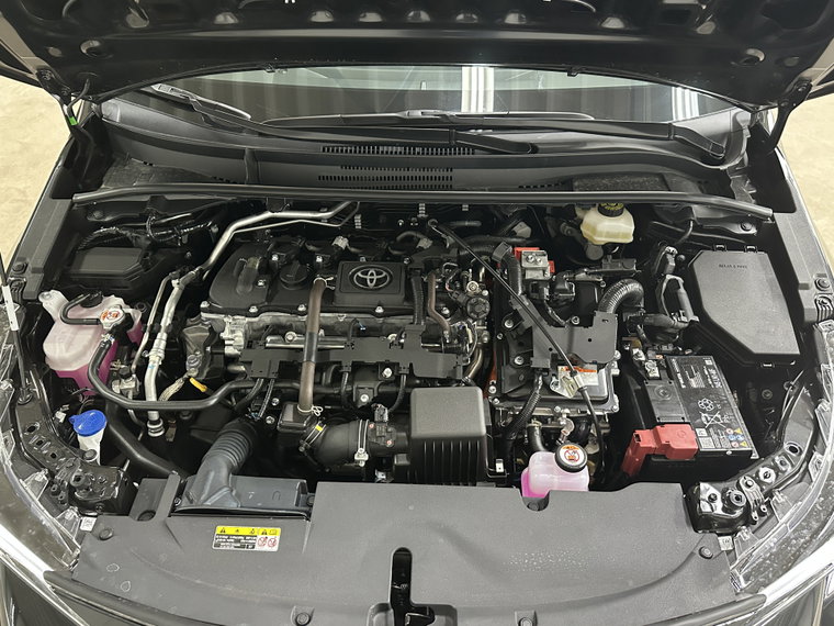 Vehicle Image 32