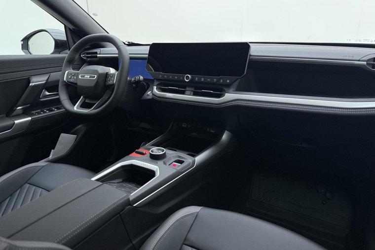 Vehicle Image 17