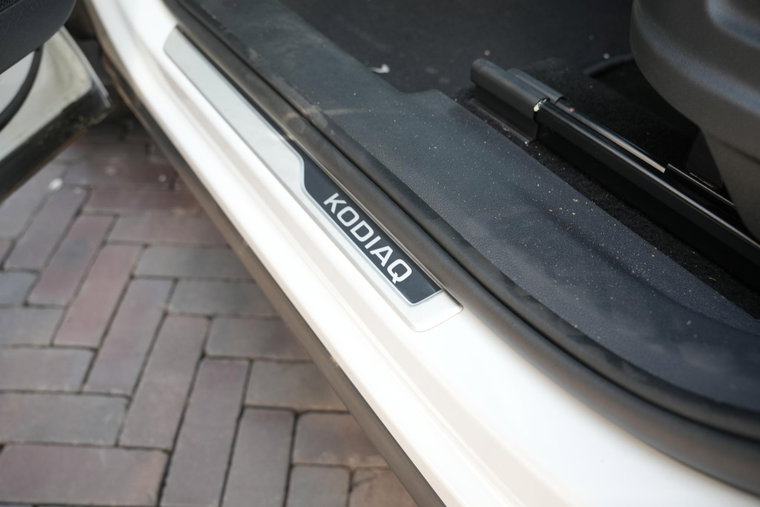 Vehicle Image 27