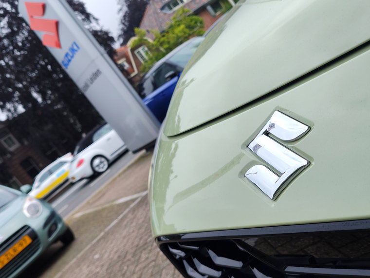 Vehicle Image 35
