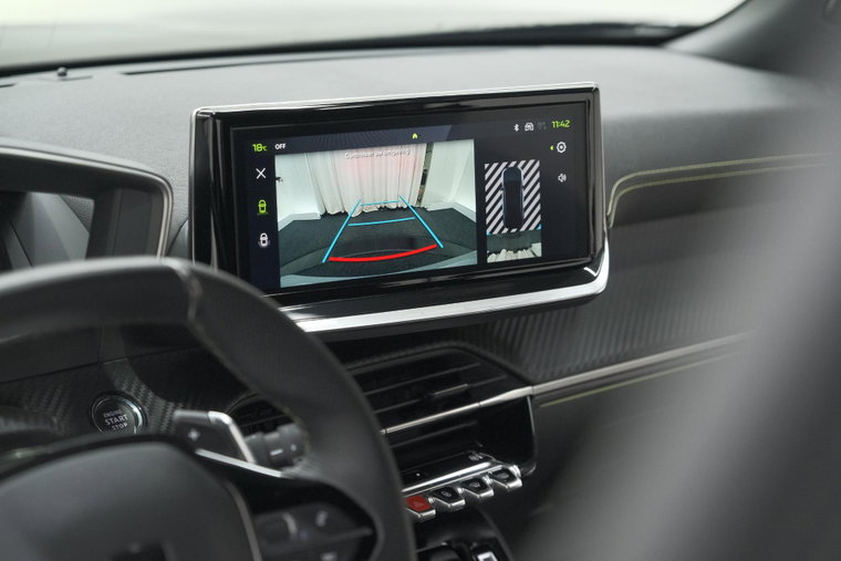 Vehicle Image 15