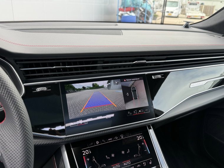 Vehicle Image 38