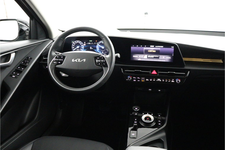 Vehicle Image 33