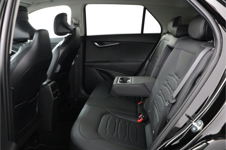 Vehicle Image 45
