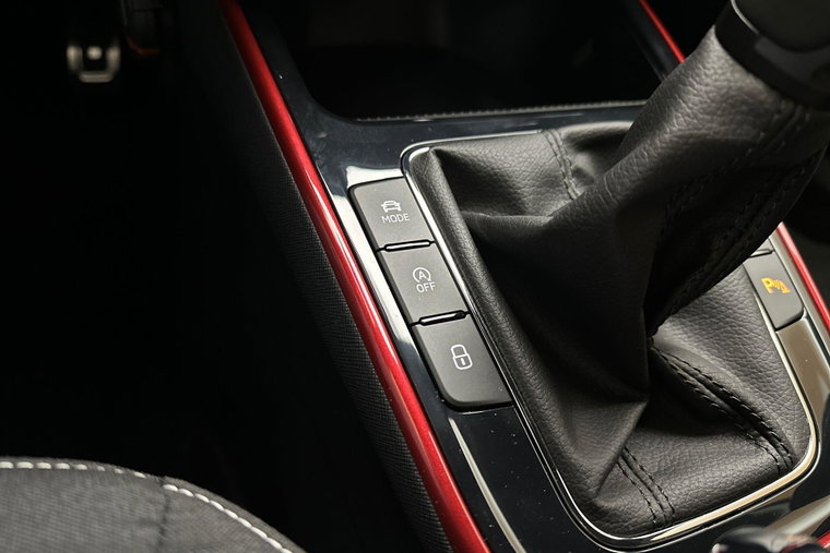 Vehicle Image 31