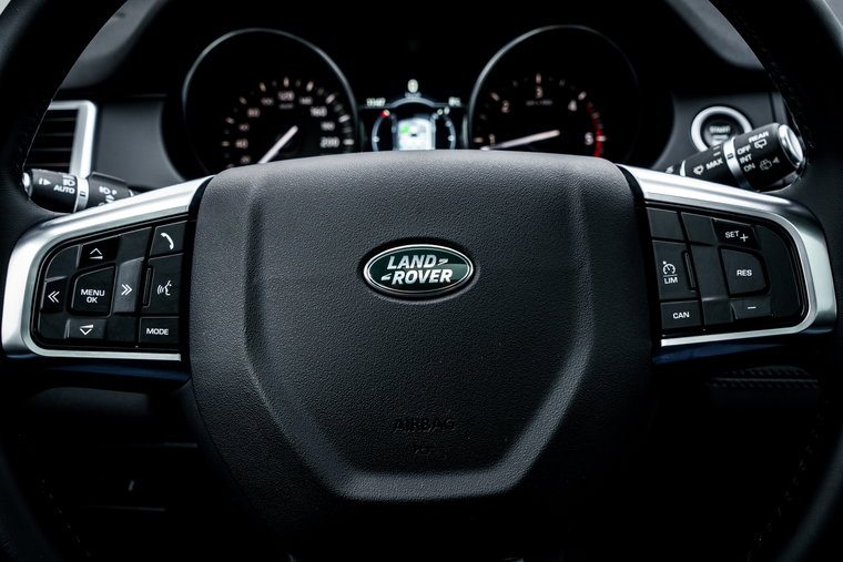 Vehicle Image 13