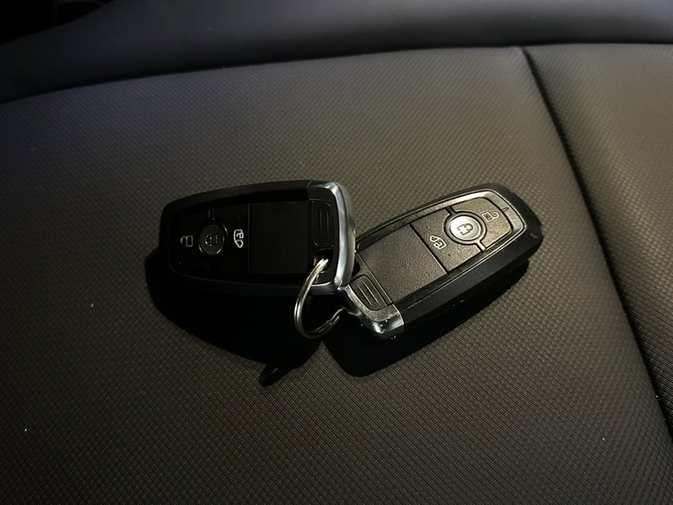 Vehicle Image 20