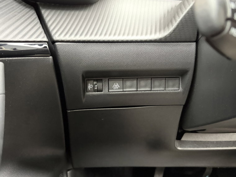 Vehicle Image 48