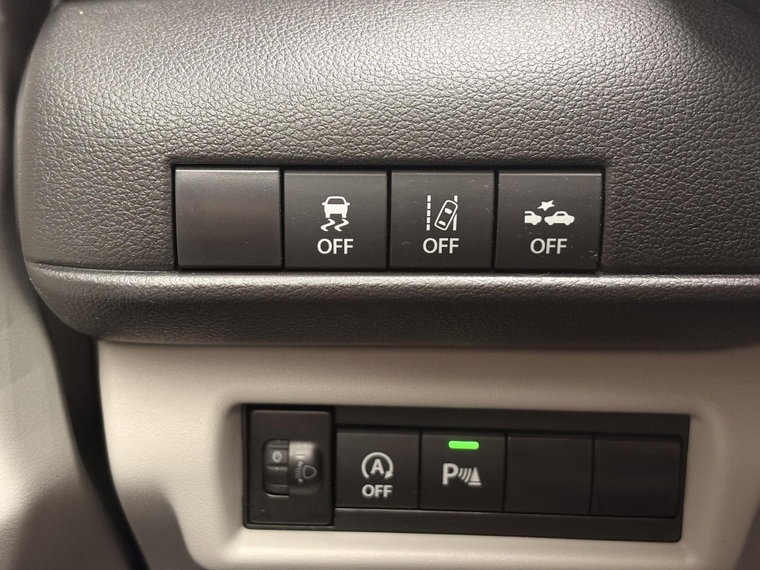 Vehicle Image 28