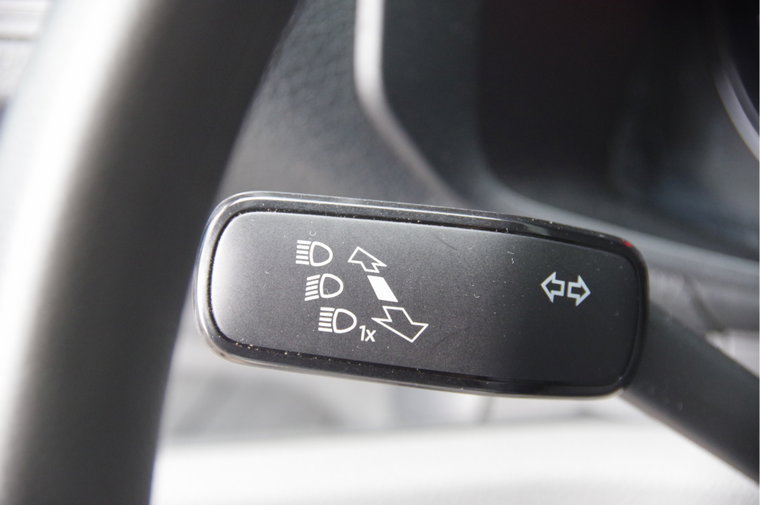 Vehicle Image 28