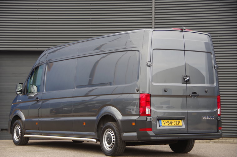 Vehicle Image 30