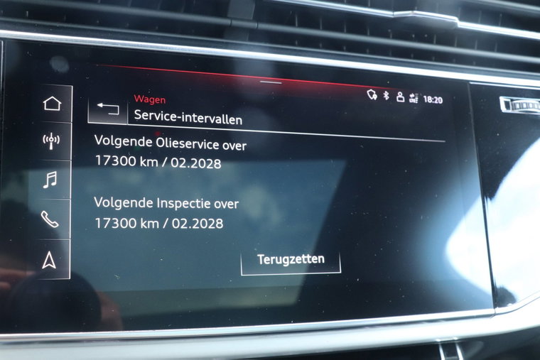 Vehicle Image 30