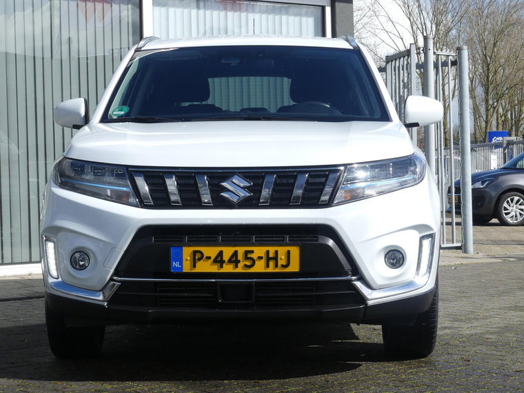 Vehicle Image 8