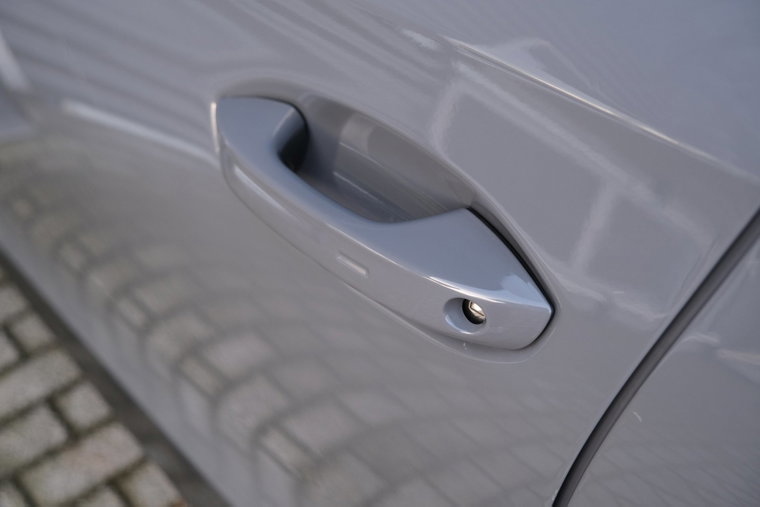 Vehicle Image 35