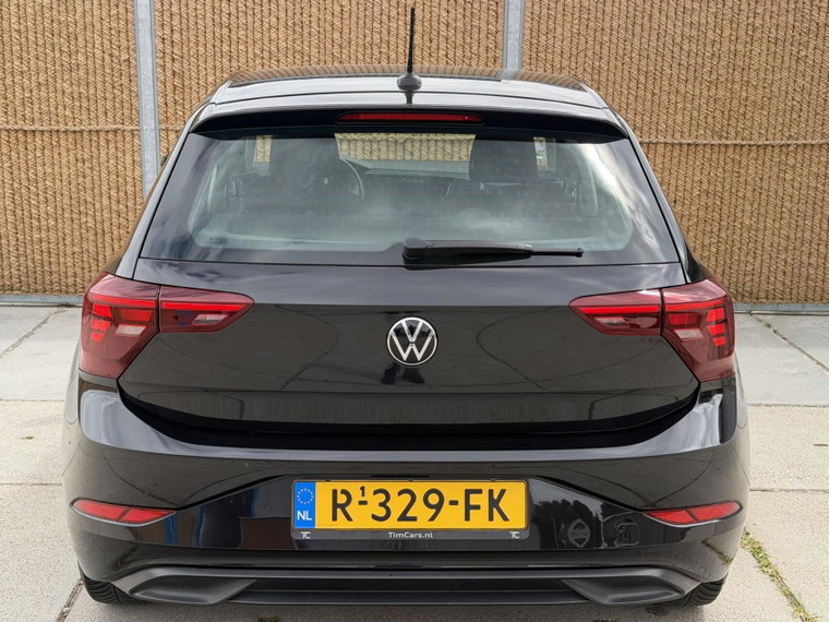 Vehicle Image 46