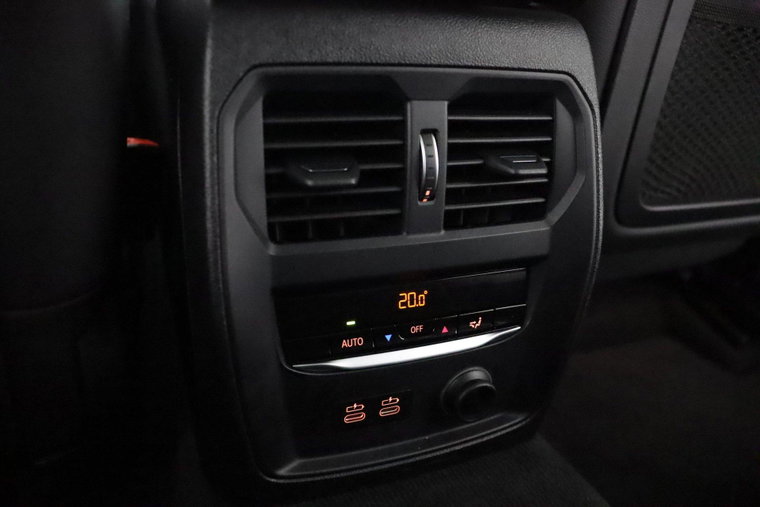 Vehicle Image 53