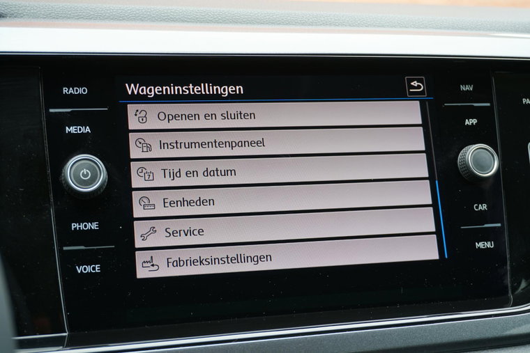 Vehicle Image 35