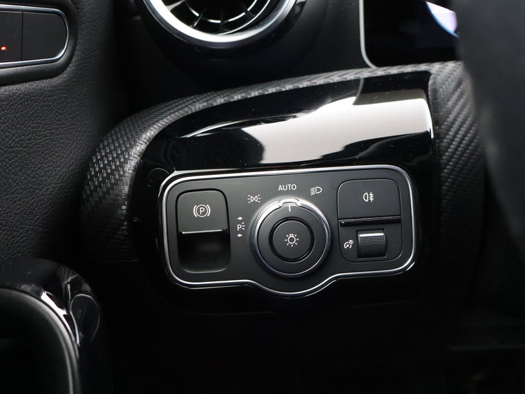 Vehicle Image 51