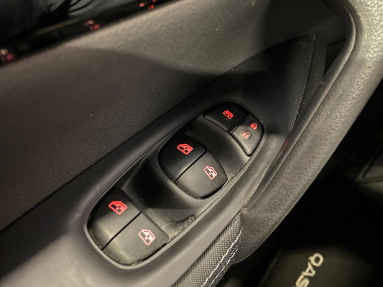 Vehicle Image 40