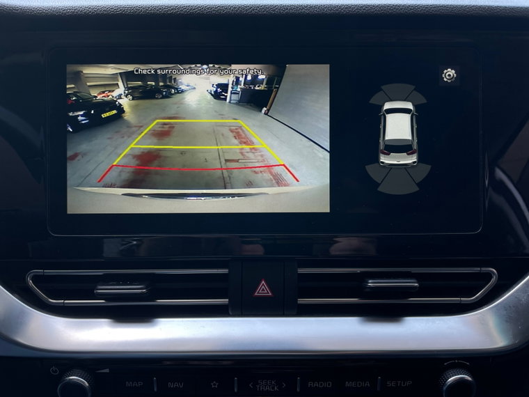 Vehicle Image 22