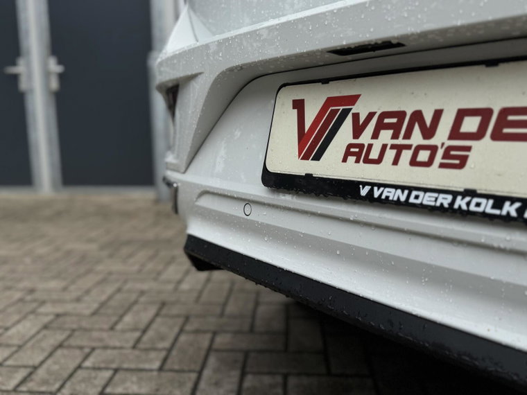 Vehicle Image 27