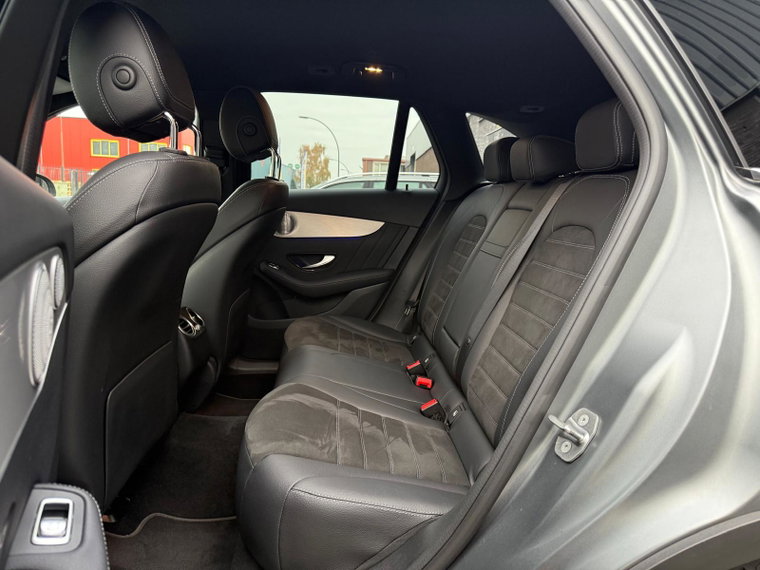 Vehicle Image 39