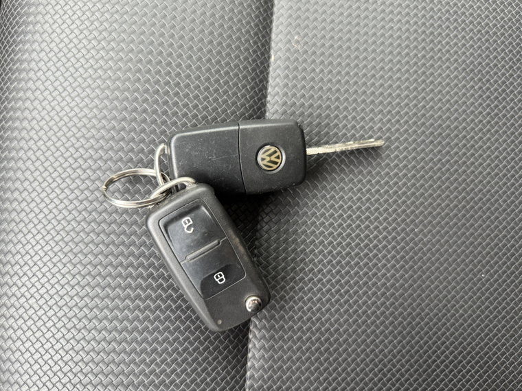 Vehicle Image 26