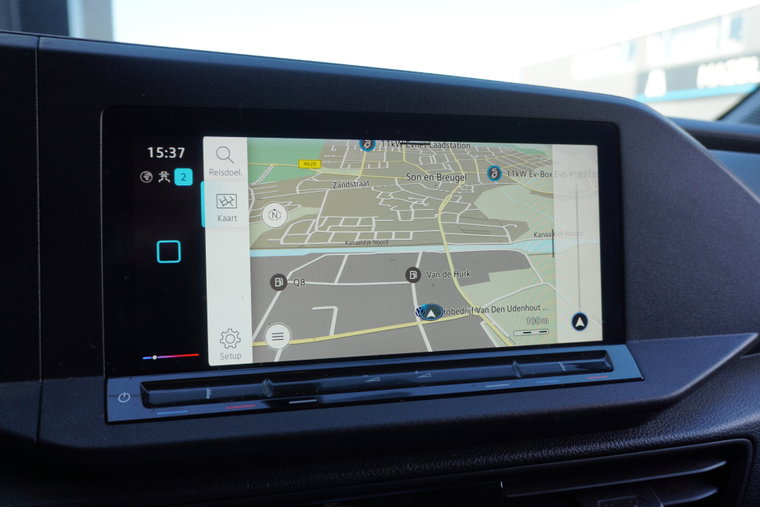 Vehicle Image 12