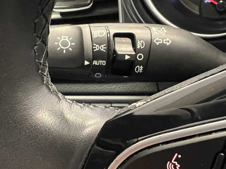 Vehicle Image 28