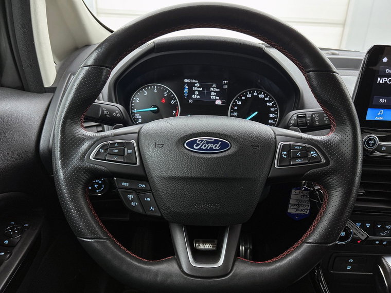 Vehicle Image 16