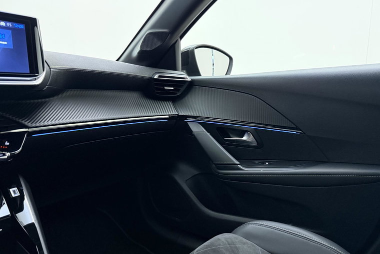 Vehicle Image 33