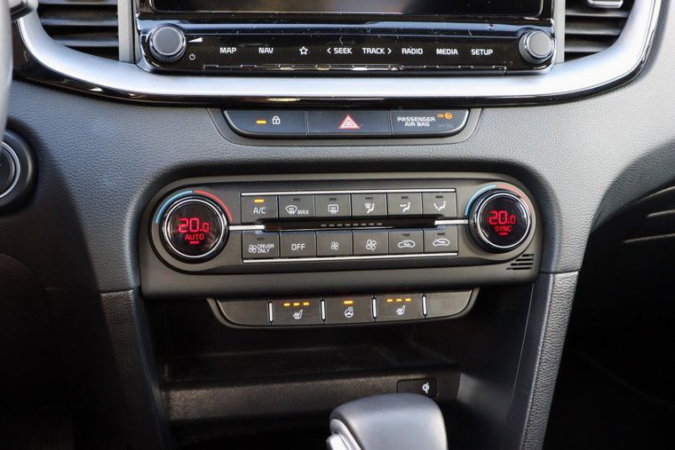 Vehicle Image 33