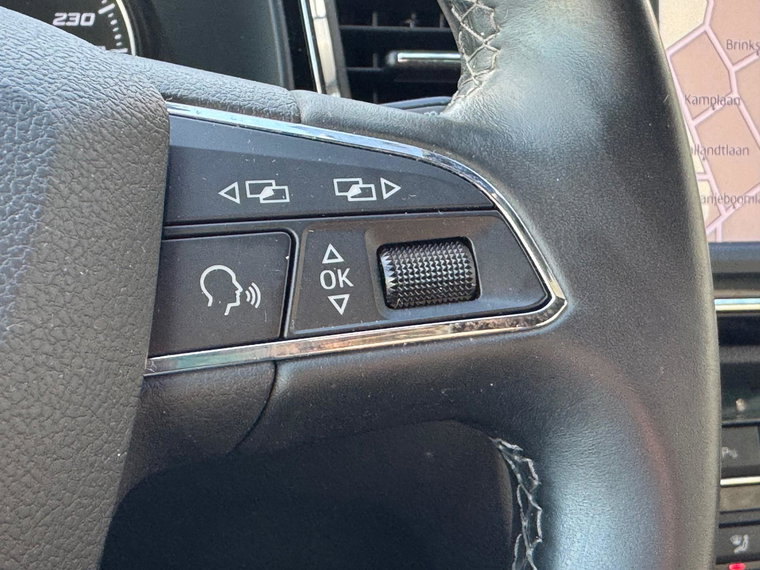 Vehicle Image 27