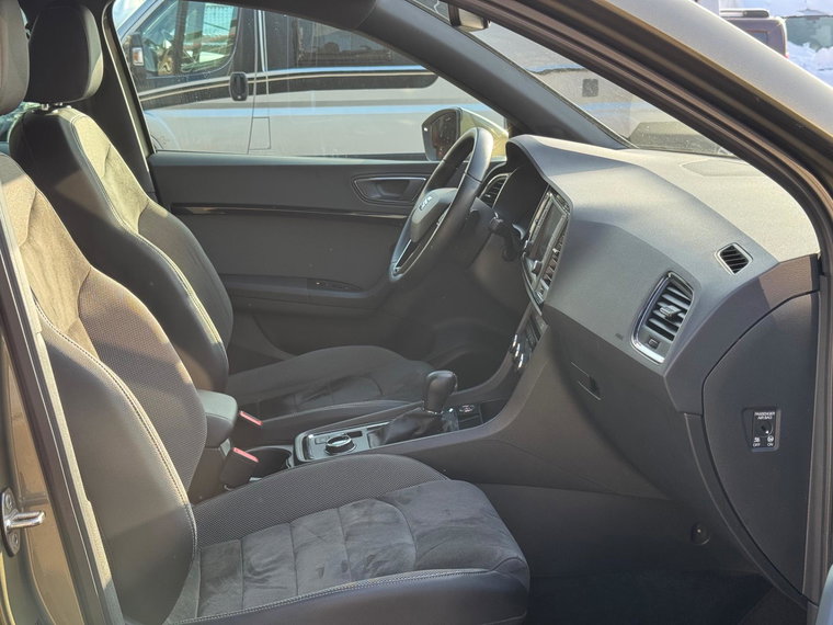 Vehicle Image 41
