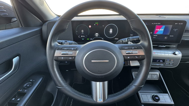 Vehicle Image 29