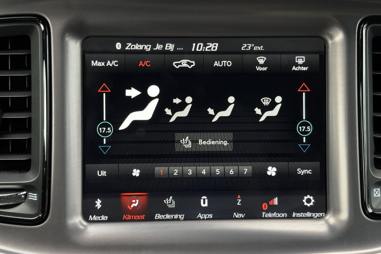 Vehicle Image 41