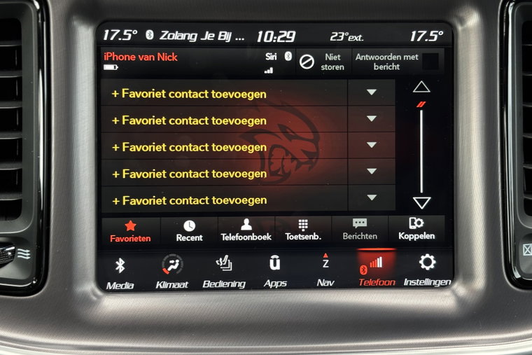 Vehicle Image 43