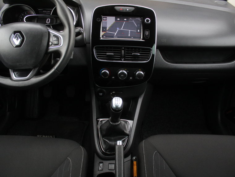 Vehicle Image 33