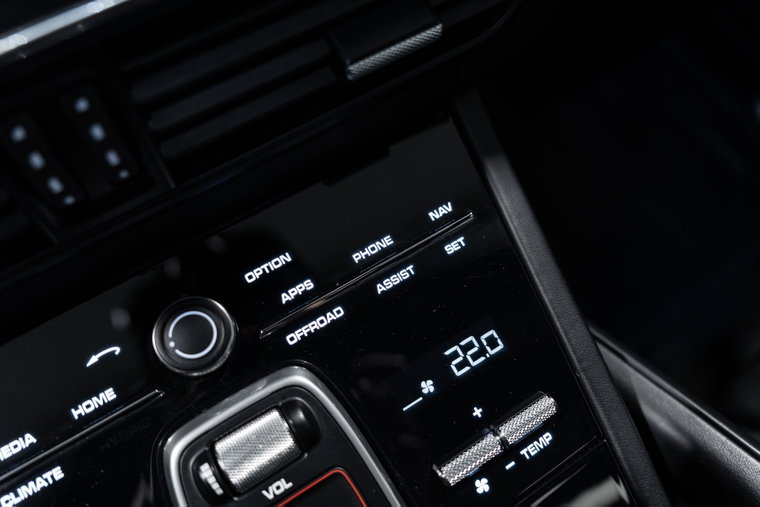 Vehicle Image 45