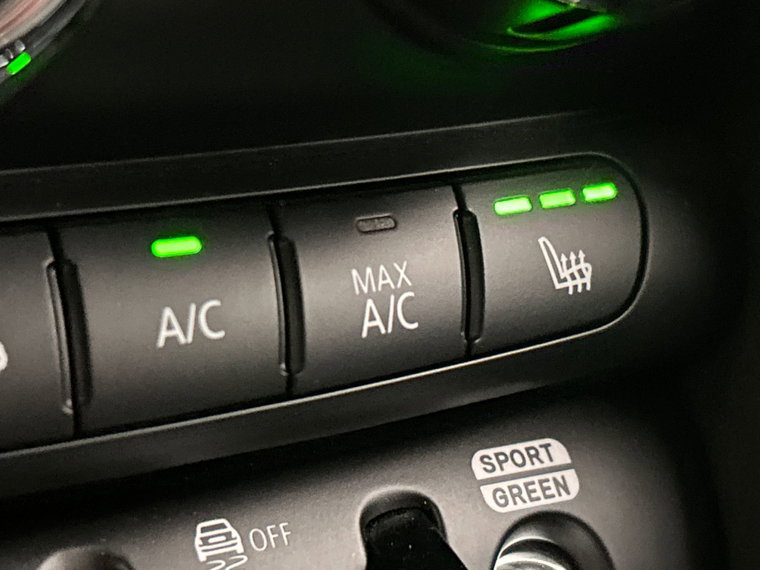 Vehicle Image 39