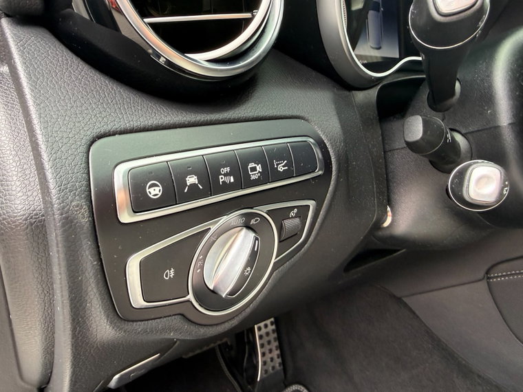 Vehicle Image 41