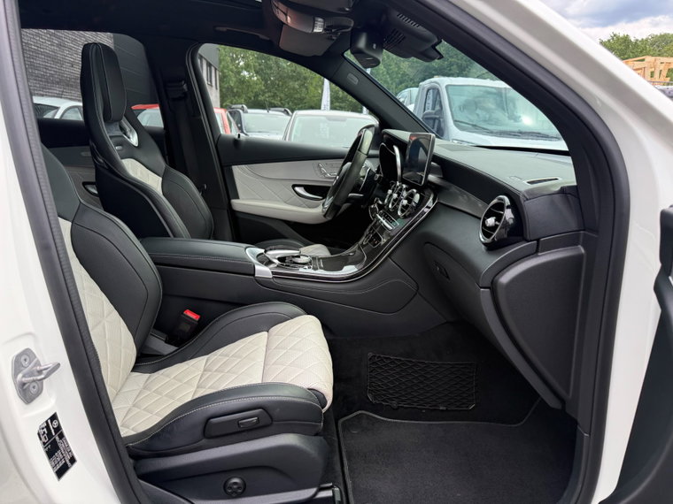 Vehicle Image 48