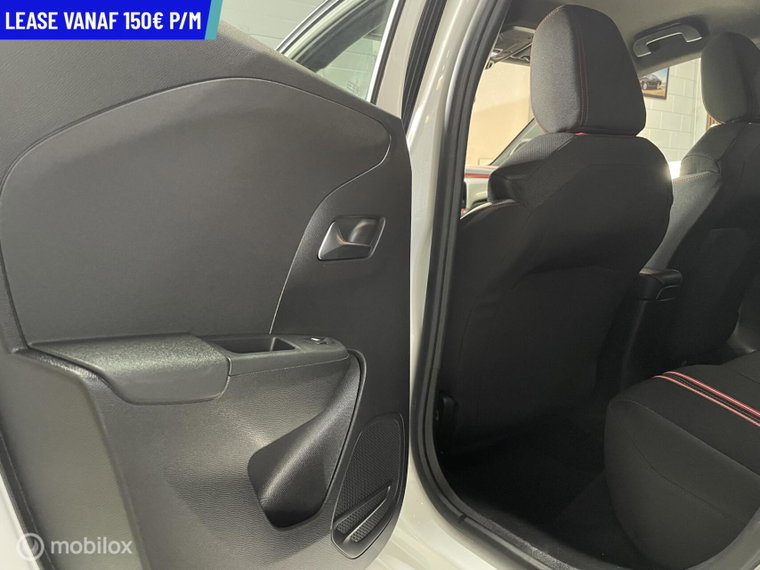 Vehicle Image 36