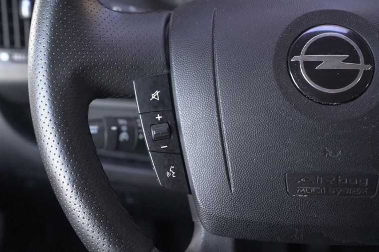 Vehicle Image 34