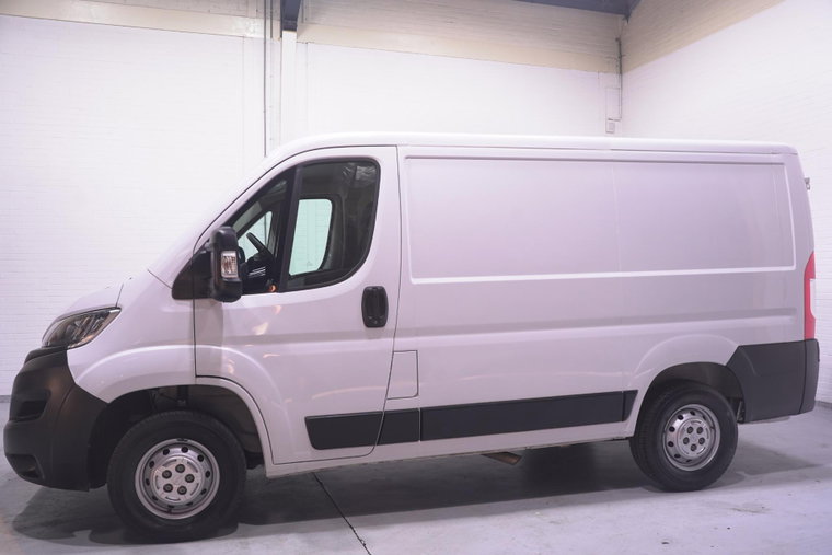 Vehicle Image 7