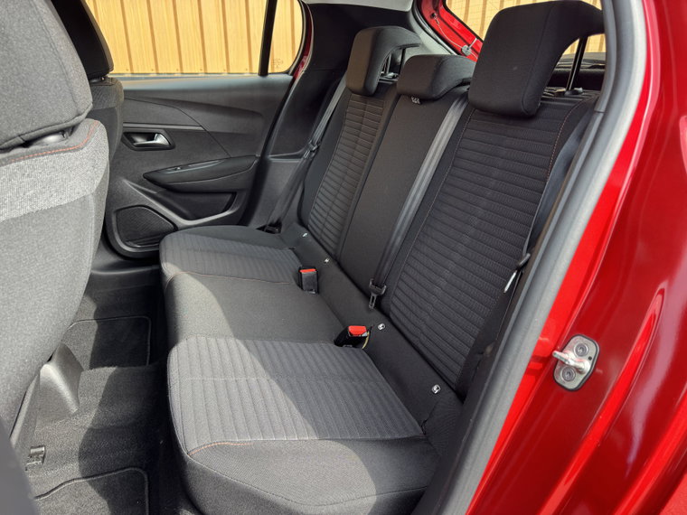 Vehicle Image 22