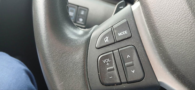 Vehicle Image 23