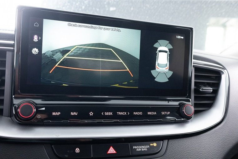 Vehicle Image 18